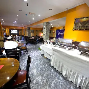 New Royal فندق