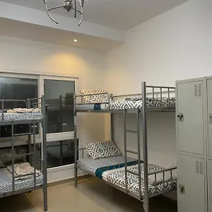Decent Boys In Center Of Bur Next To Burjuman Metro Station With Free Facilities بيت شباب